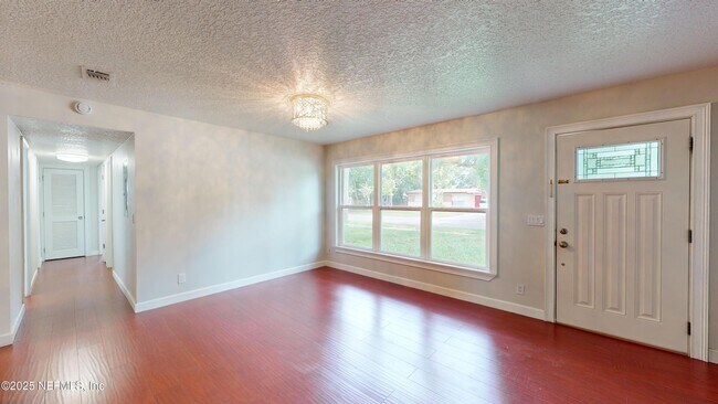 Building Photo - 11671 Shellfish Dr