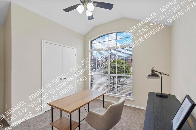 Building Photo - 1118 Grace Dr