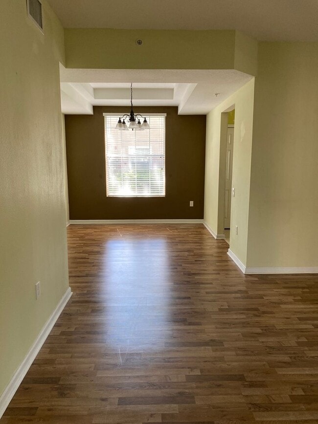 Building Photo - Welcome to the pinnacle of modern living – a dazzling 2-bedroom, 2-bathroom + Den sanctuary for r...