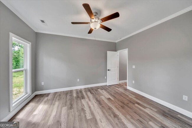 Building Photo - 110 Ryan St