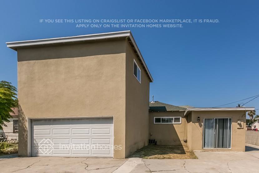 Building Photo - 1118 S Exmoor Ave