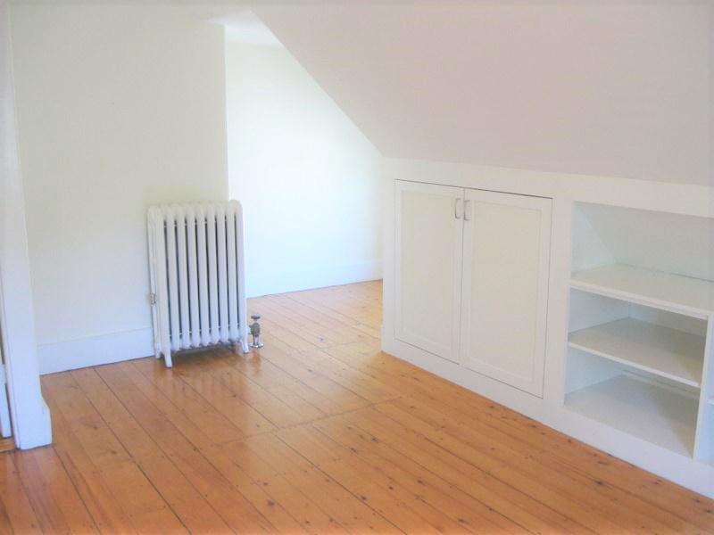 Building Photo - 30 Healey St