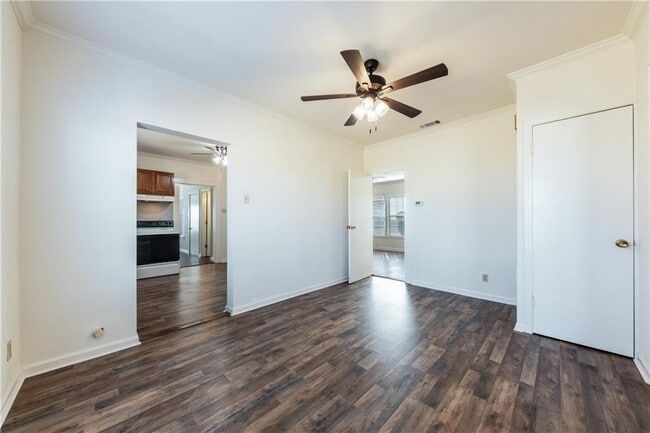 Building Photo - 13817 Abrahamson Ct