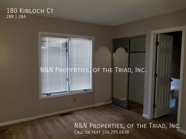 Building Photo - 180 Kinloch Ct