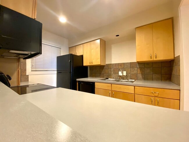 Building Photo - 3815 Guadalupe St