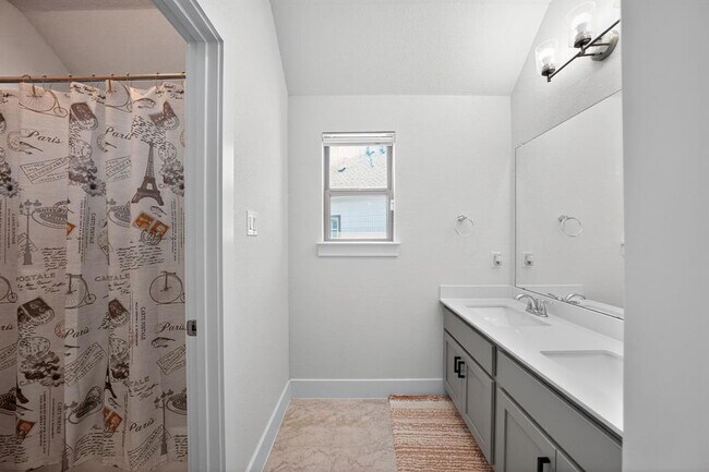 Building Photo - 109 Arcadian Cv