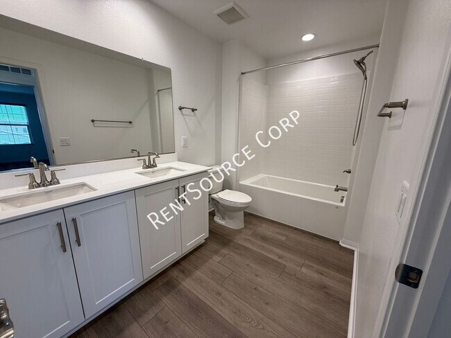 Building Photo - 6030 W Ave J 9