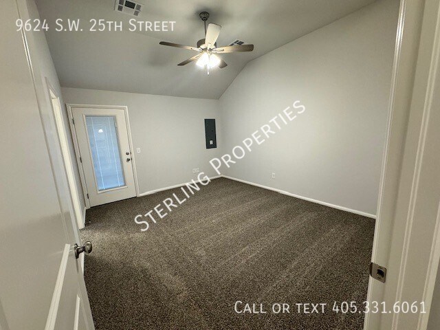 Building Photo - 9624 SW 25th St