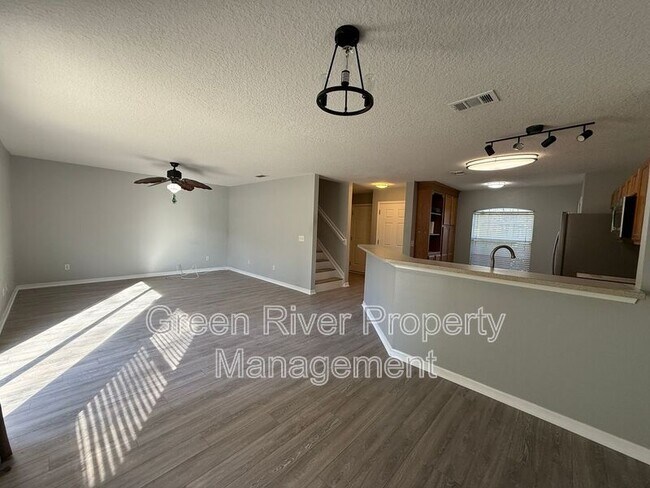 Building Photo - 1865 Green Springs Cir