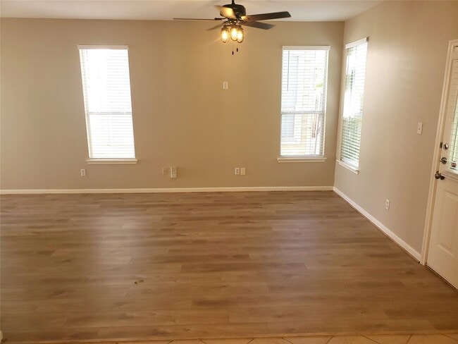 Building Photo - 11802 Chetman Dr