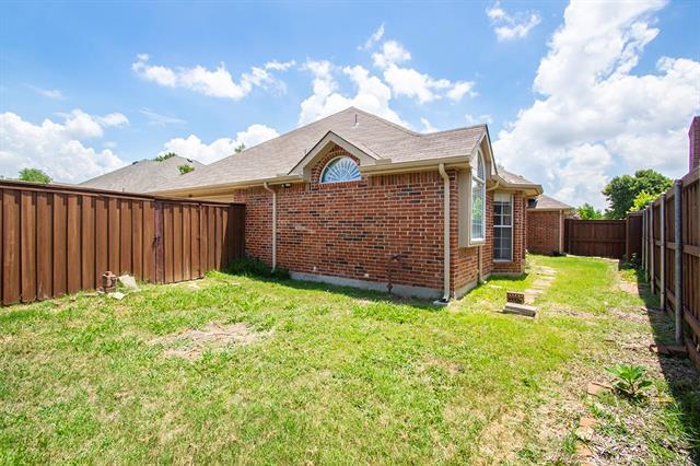 Building Photo - 7981 Kings Ridge Rd