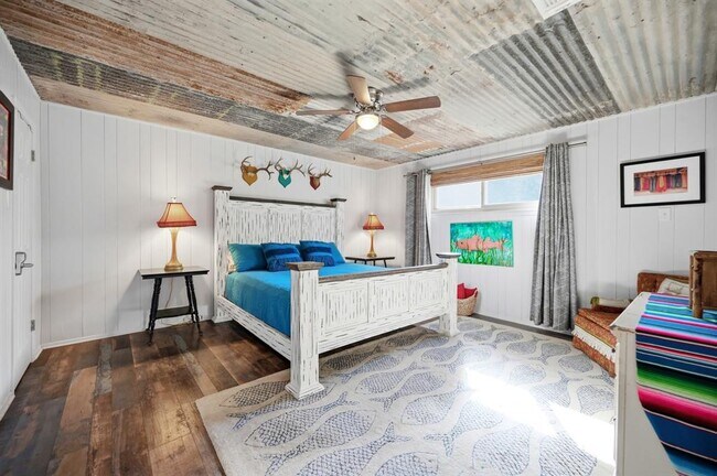 Building Photo - 82 Guada Coma Dr