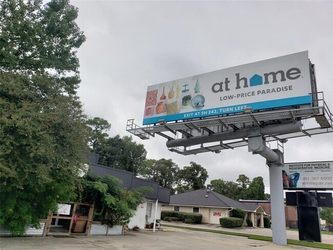 Building Photo - 26519 I-45