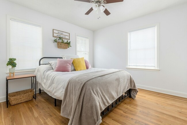 Building Photo - 2109 NW 36th St