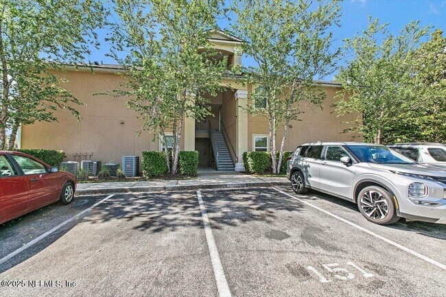 Primary Photo - 2875 Golden Lake Loop