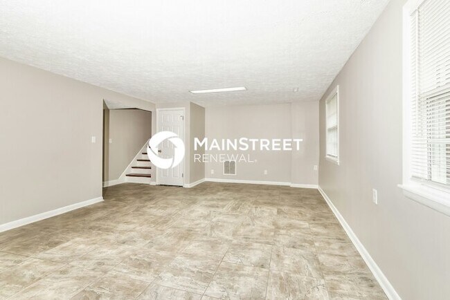 Building Photo - 4 Bedroom Pet-Friendly Home in Louisville,...