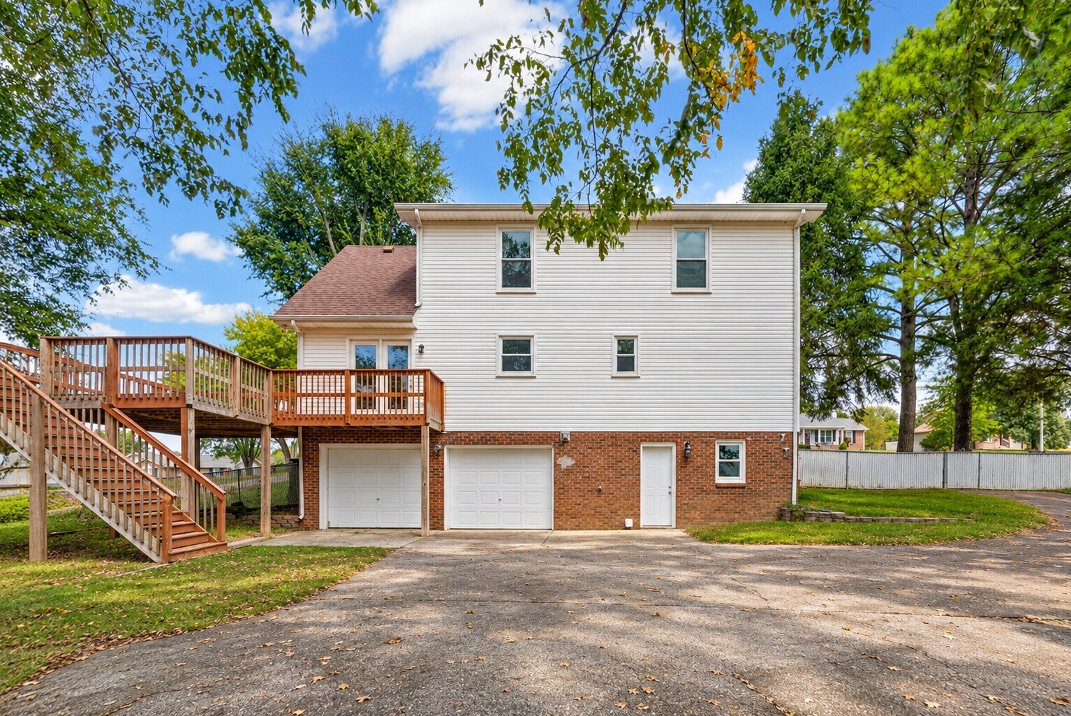 Building Photo - 718 Jace Dr