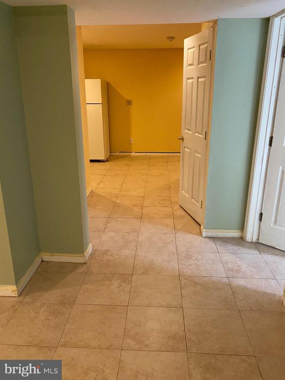 Building Photo - 12900 Tarragon Ct