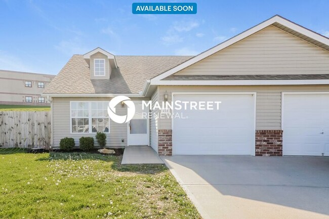 Primary Photo - 213 Palmer Ct