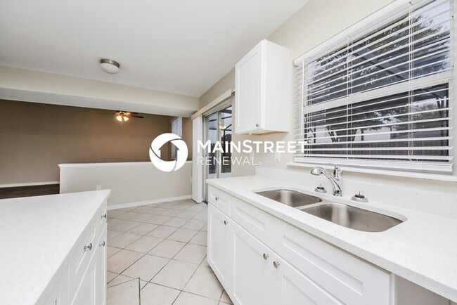 Building Photo - 3 Bedroom Pet-Friendly Home in Orlando, FL...