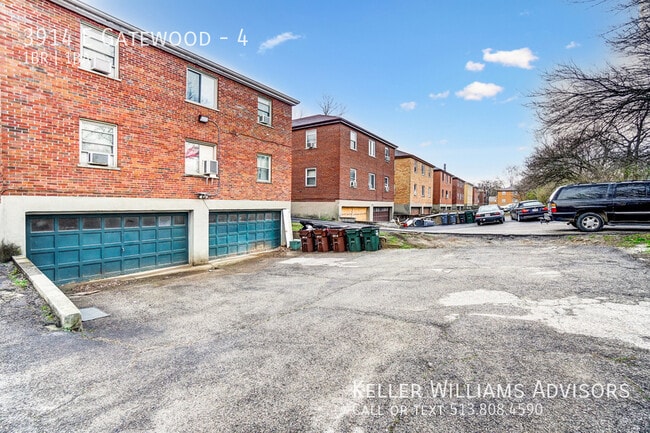 Building Photo - 3914 E Gatewood-4