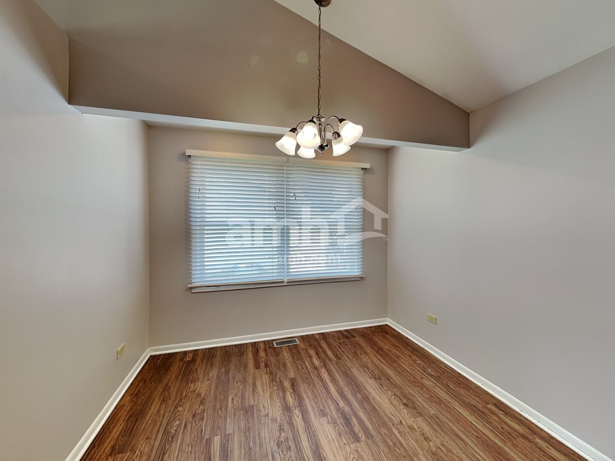 Building Photo - 6605 Goldhaber Ln