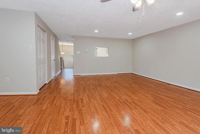 Building Photo - 1116 Soho Ct