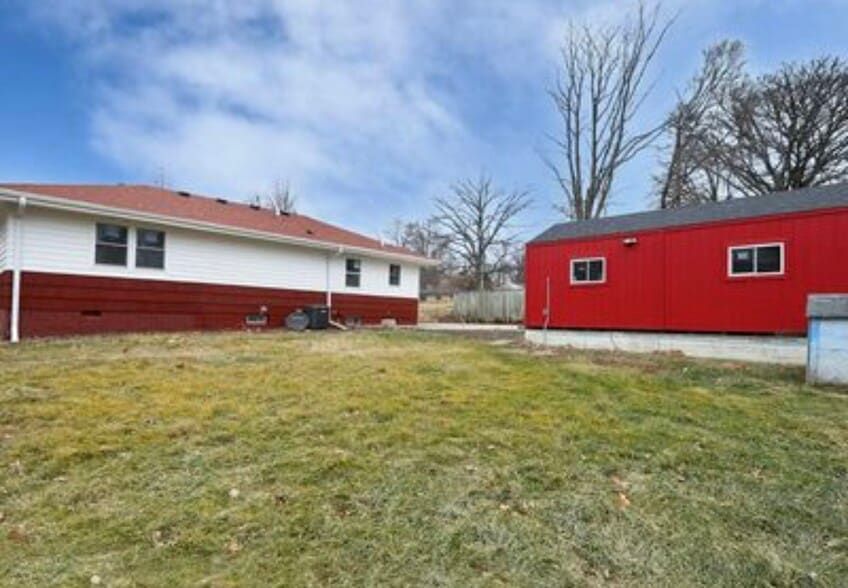 Building Photo - 212 Thornton Ave