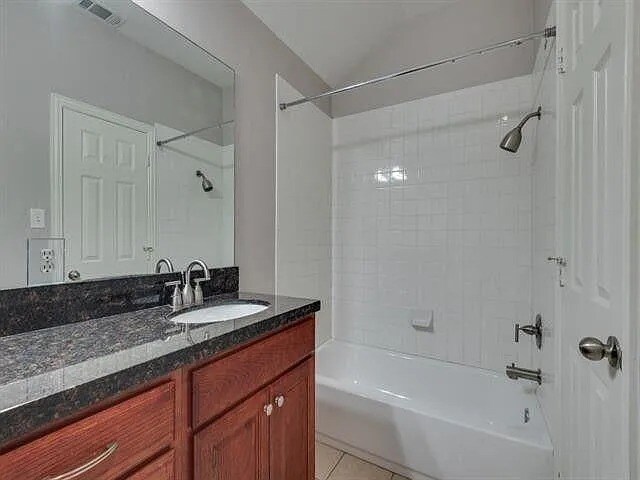 Primary Bath - Upstairs - 2407 Stutz Dr