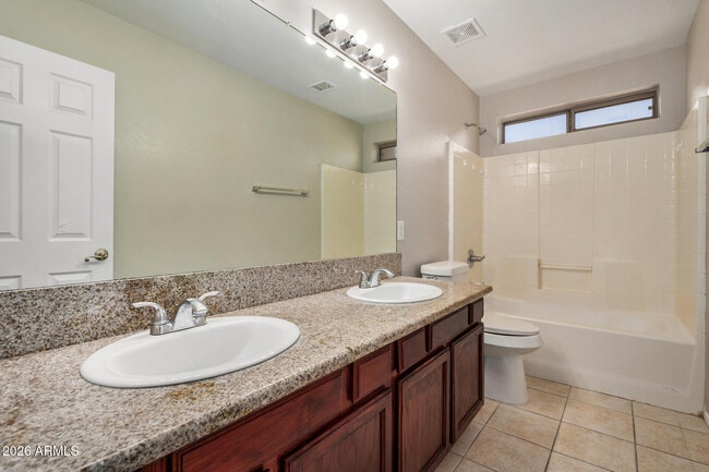 Building Photo - 10377 W Piccadilly Rd