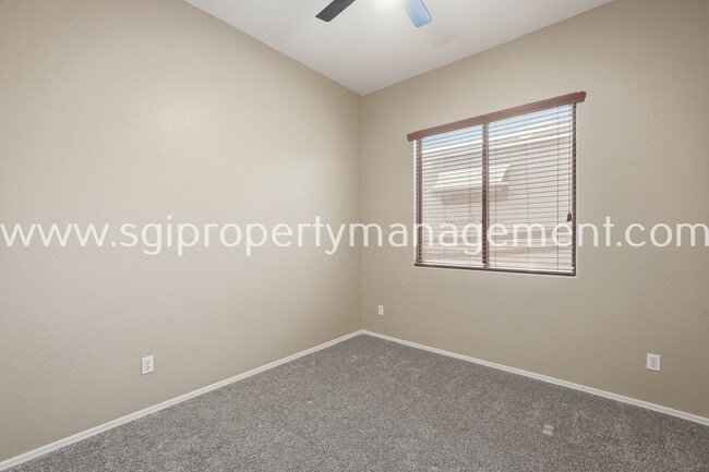 Building Photo - 13178 W Rimrock St