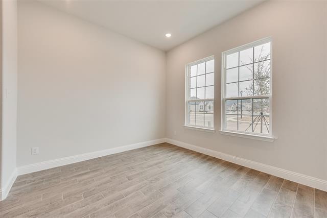 Building Photo - 703 Parrino pkwy