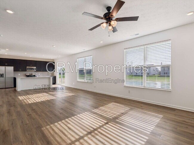 Building Photo - 3489 Briarwick Dr