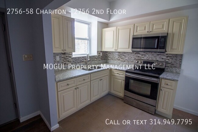 Building Photo - 3-bedroom REMODELED apartment! Rest of Jan...