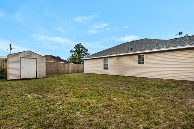 Building Photo - 248 Terrance Ln