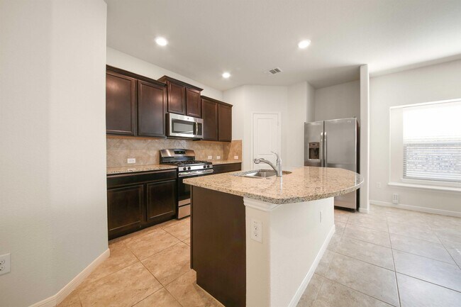 Building Photo - 14002 Madrigal Ln