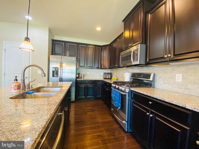 Building Photo - 2304 Sweet Pepperbrush Lp