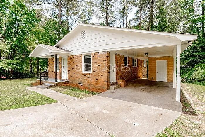 Building Photo - 14 Heritage Cir