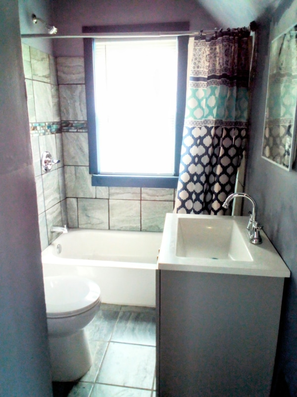 Building Photo - 11641 Mansfield St