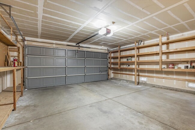 Building Photo - 4100 Diane Dr