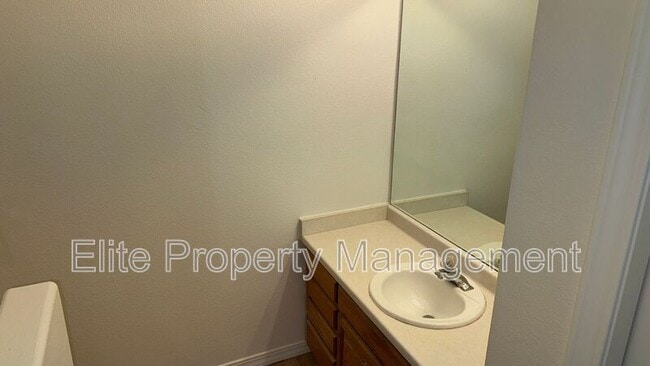 Building Photo - 163 S Stardust Cir