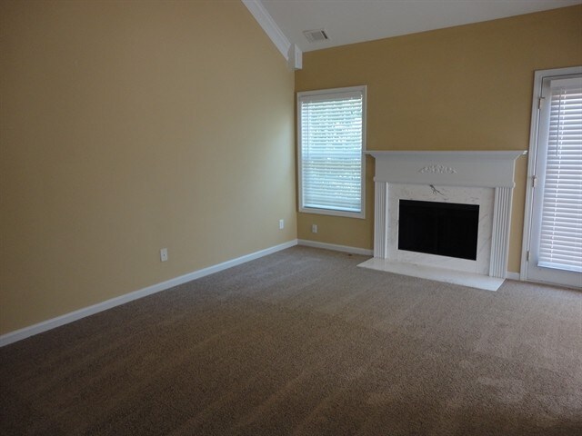 Building Photo - 1172 Cumberland Creek Way SW