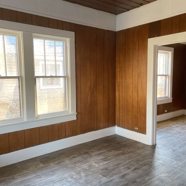 Building Photo - 2812 Gordon Ave