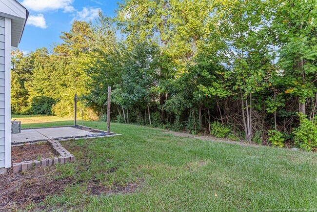 Building Photo - 2240 Mannington Dr