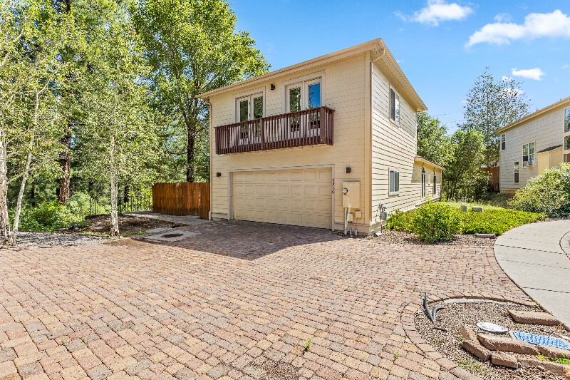 Building Photo - 1310 E Trevor Way