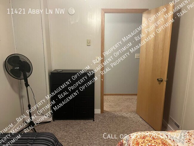 Building Photo - 11421 Abby Ln