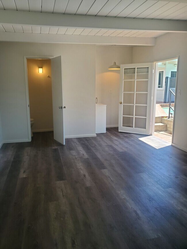 Building Photo - Recently Upgraded and Refreshed House with Pool and Casita