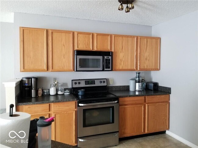 Building Photo - 14405 Cuppola Dr