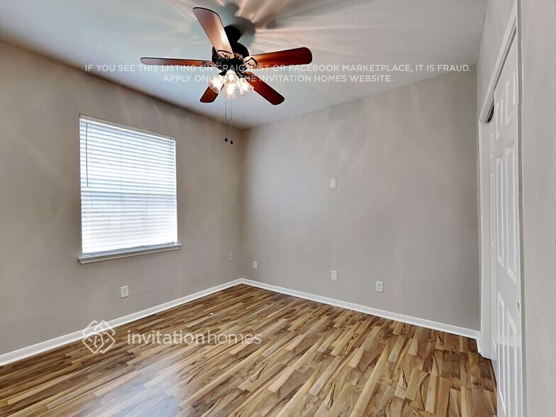 Building Photo - 625 Rocky Hollow Ln