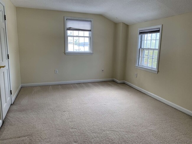 Building Photo - 114 Cannongate III Rd